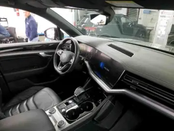 Touareg R-Line Black Style  3.0TSI 558 -ohne Anz