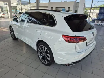 Touareg Elegance 4Motion 3.0 TDI NAVI 4M DIGI