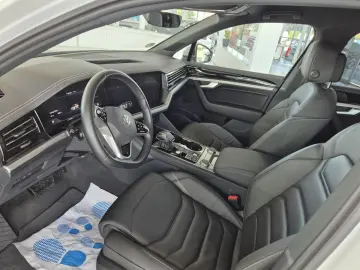 Touareg Elegance 4Motion 3.0 TDI NAVI 4M DIGI