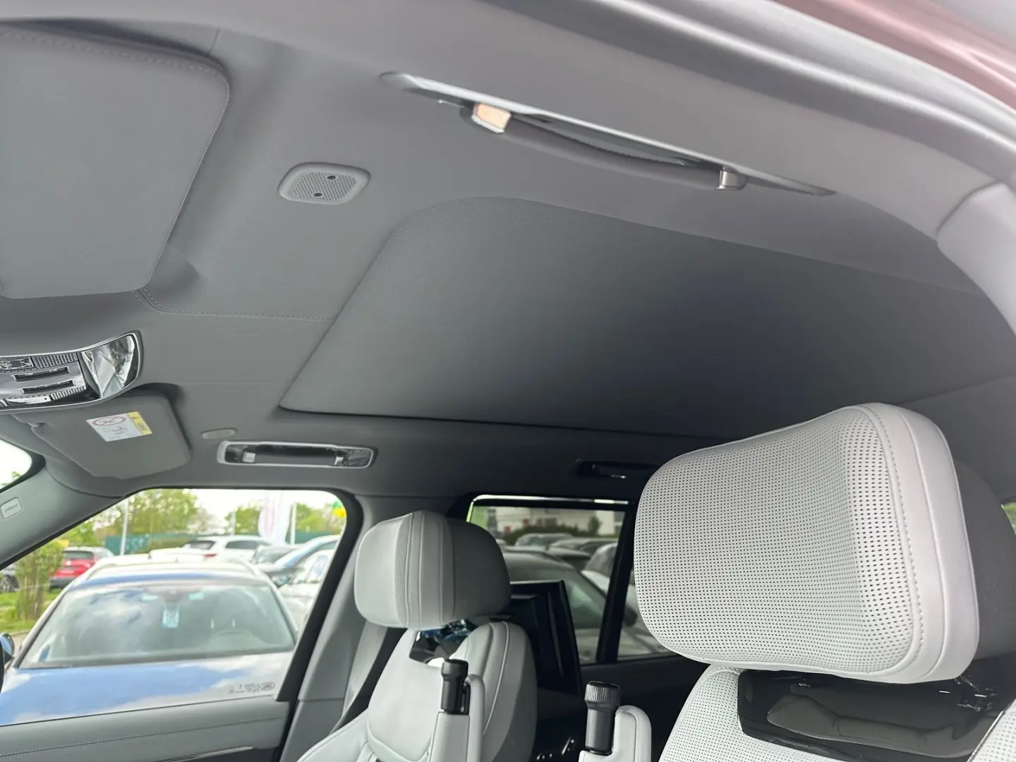 Range Rover 4.4 P615 SV 23Zoll AHK Stdhzg