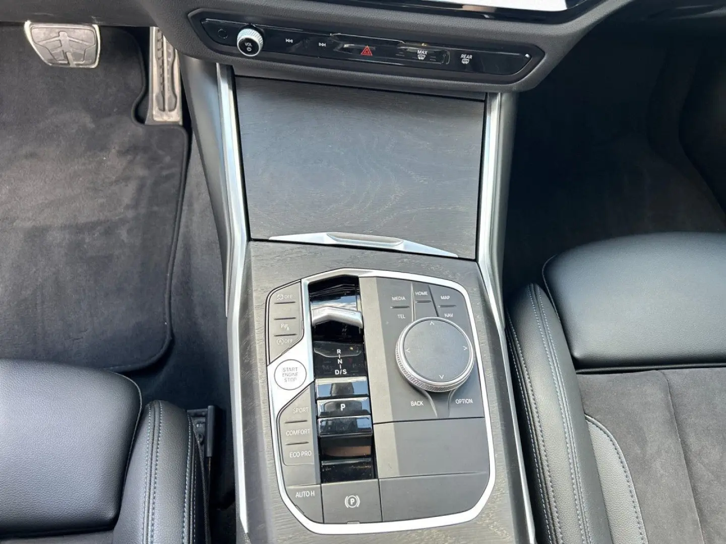 330i M Sport Pro 19  GSD LcProf.DAProf. H K HUD