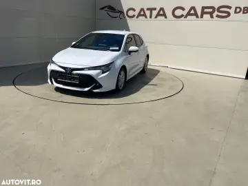 Toyota Corolla 1.8 HSD Business