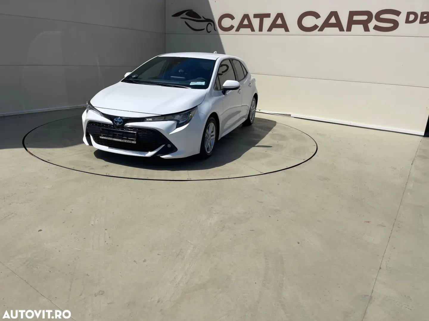 Toyota Corolla 1.8 HSD Business