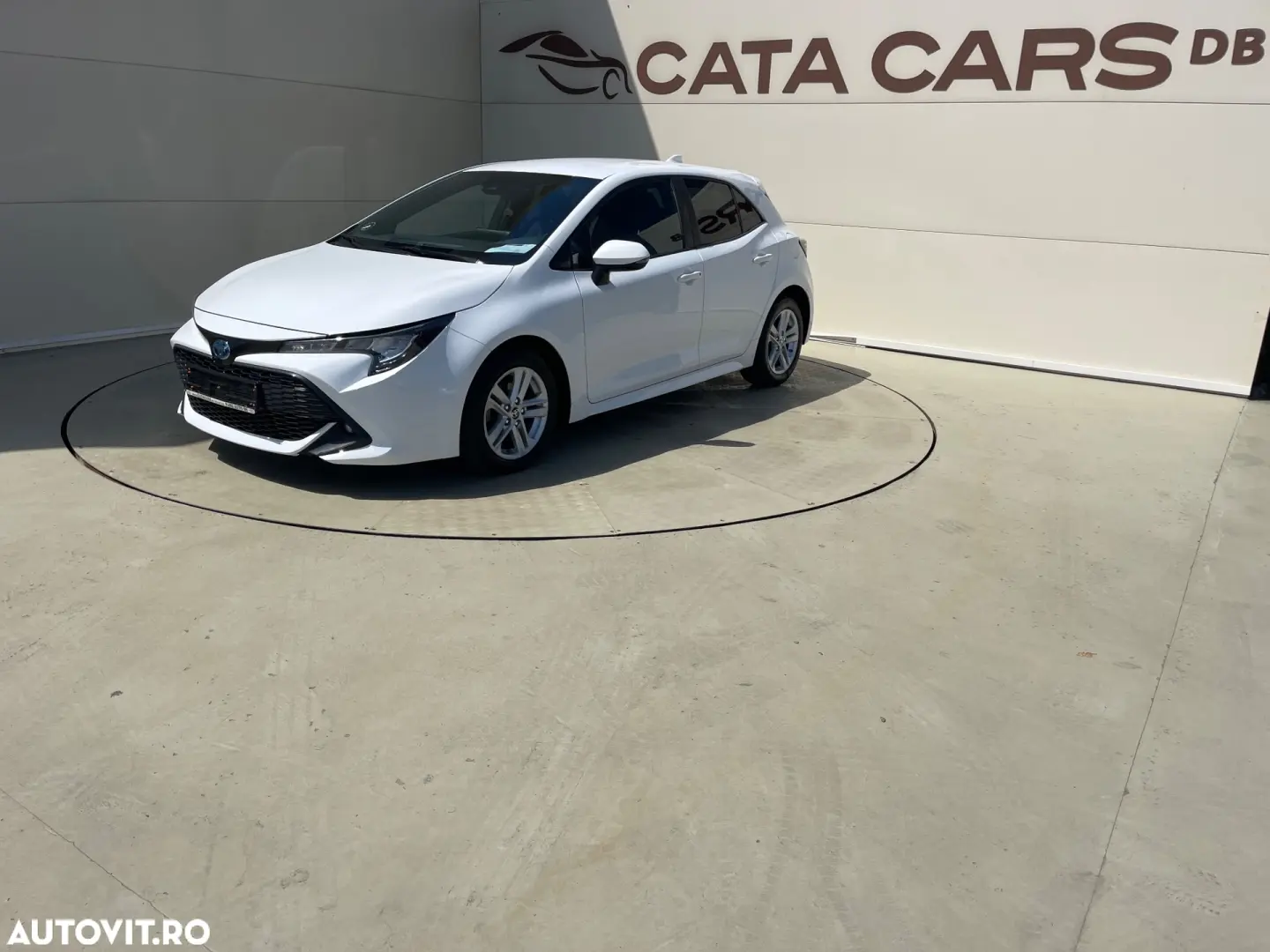 Toyota Corolla 1.8 HSD Business