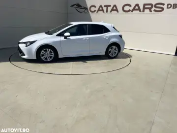 Toyota Corolla 1.8 HSD Business