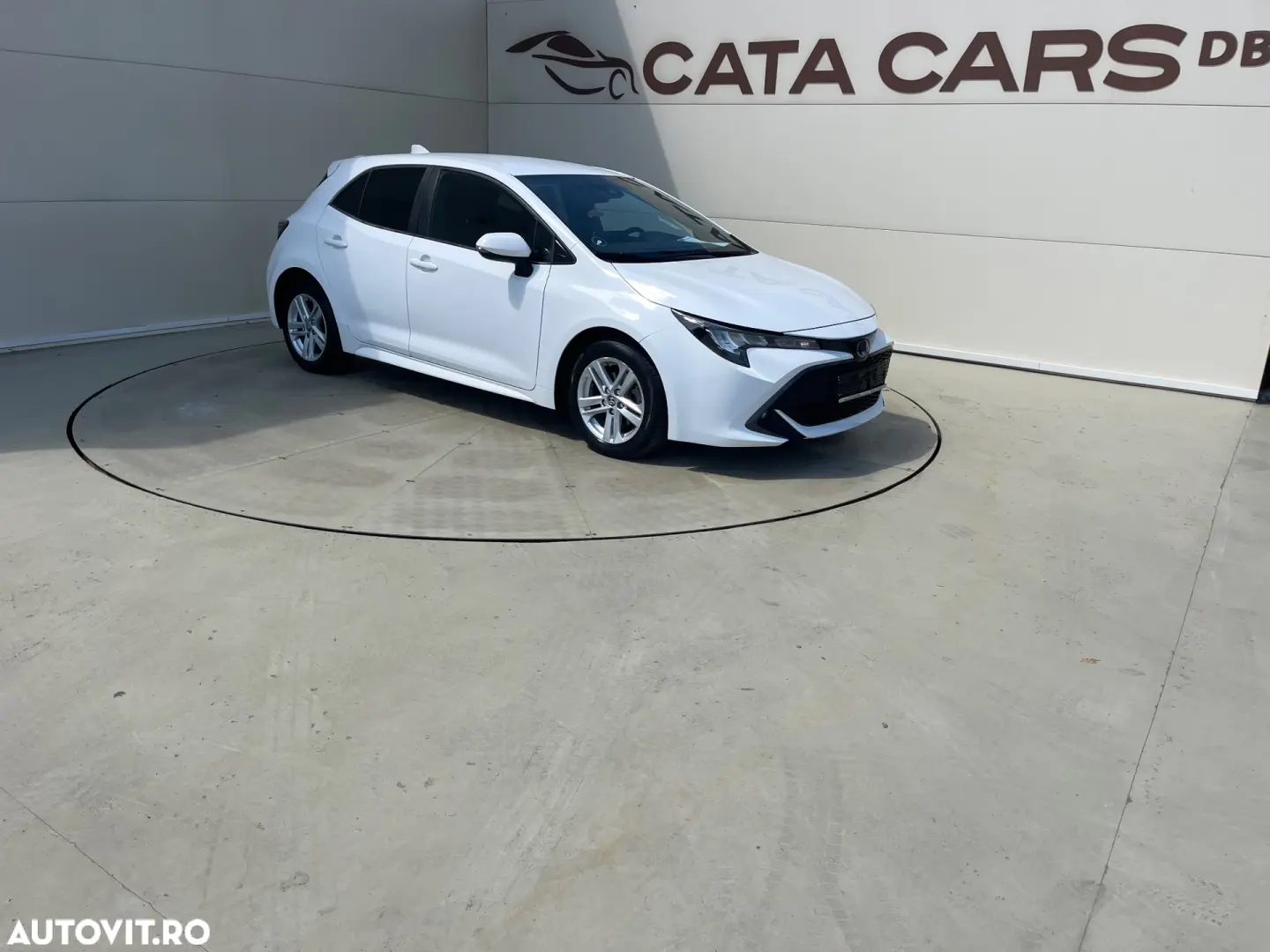 Toyota Corolla 1.8 HSD Business