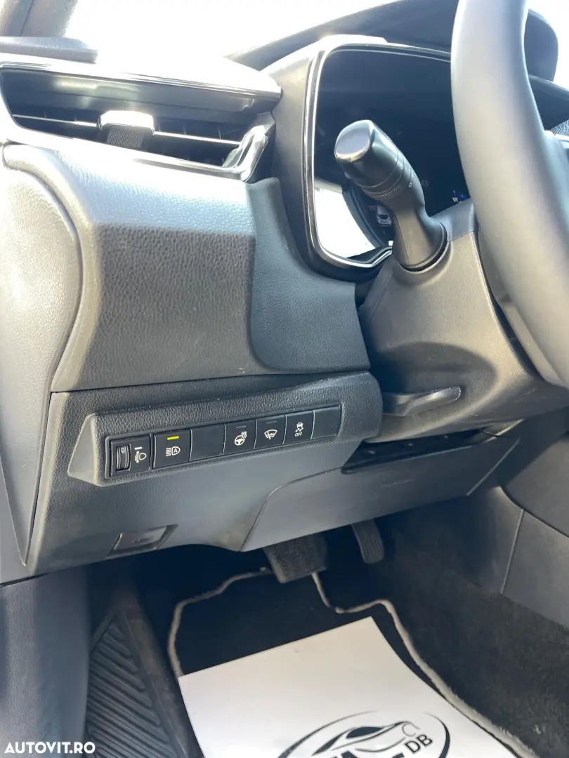 Toyota Corolla 1.8 HSD Business