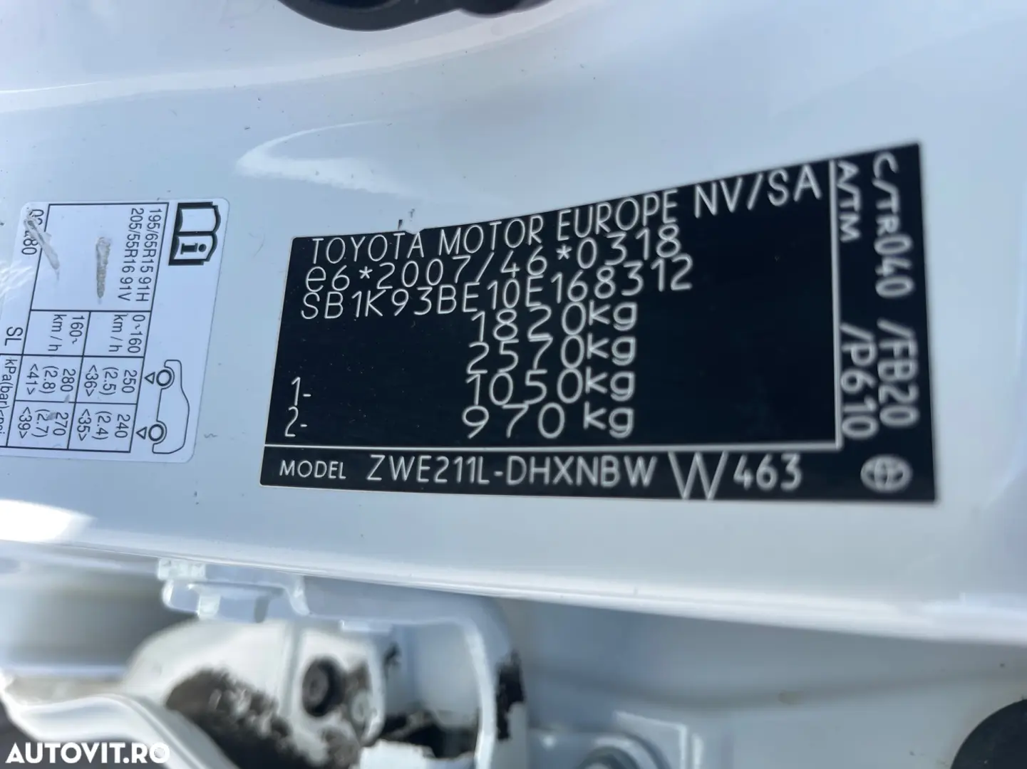 Toyota Corolla 1.8 HSD Business