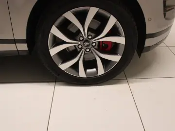 Range Rover Evoque P300e Autobiography Hybrid Pa