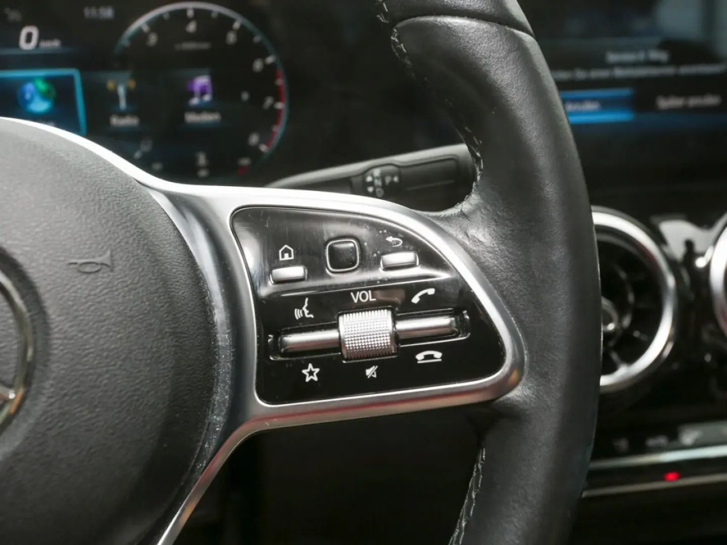 GLA 200 Progressive MBUXNavi Kamera Easy-Pack