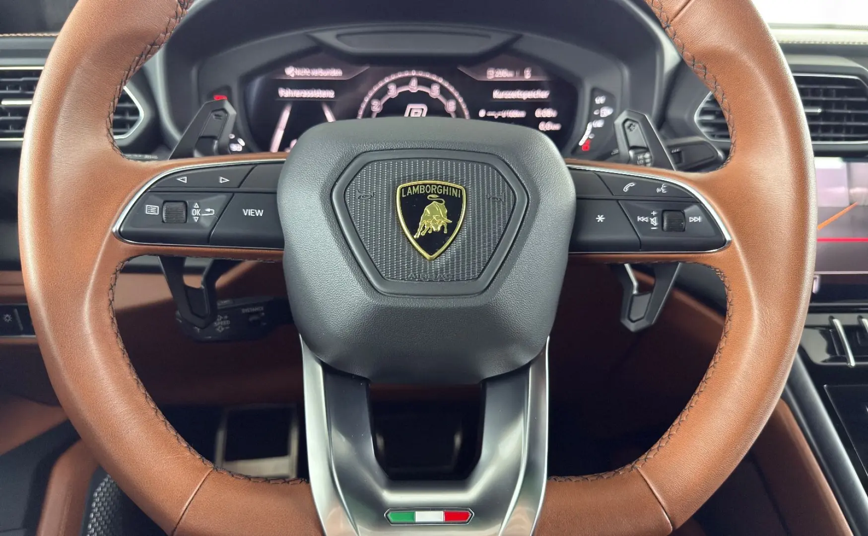 Urus S 3D-B&O Pano Style-Paket 23' 360  AHK