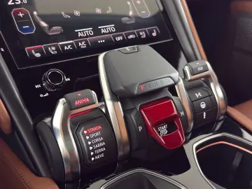 Urus S 3D-B&O Pano Style-Paket 23' 360  AHK