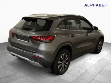 GLA 180 d Style Key Lane Navi RKam AUT Klima PDC