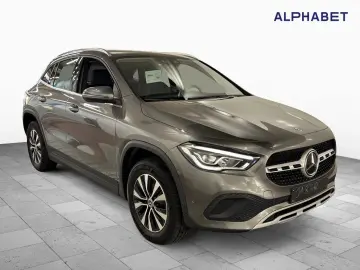 GLA 180 d Style Key Lane Navi RKam AUT Klima PDC
