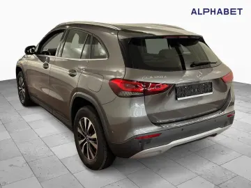 GLA 180 d Style Key Lane Navi RKam AUT Klima PDC