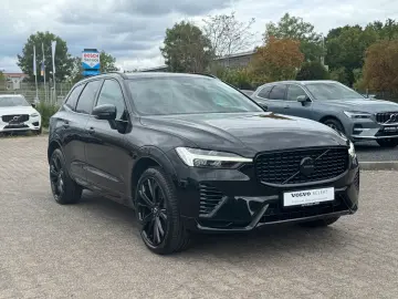 XC60 Recharge T6 Plus Black Edition PILOT FLED