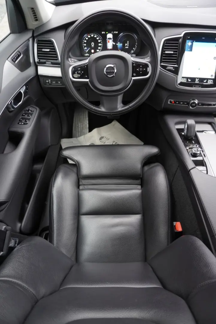 XC90 Inscription Recharge AWD 7-Sitze 21Zoll AHK