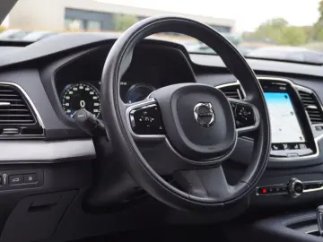 XC90 Inscription Recharge AWD 7-Sitze 21Zoll AHK