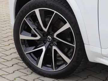 XC90 Inscription Recharge AWD 7-Sitze 21Zoll AHK