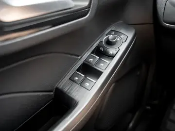 Kuga ST-Line AUT KAM ACC LED AHK