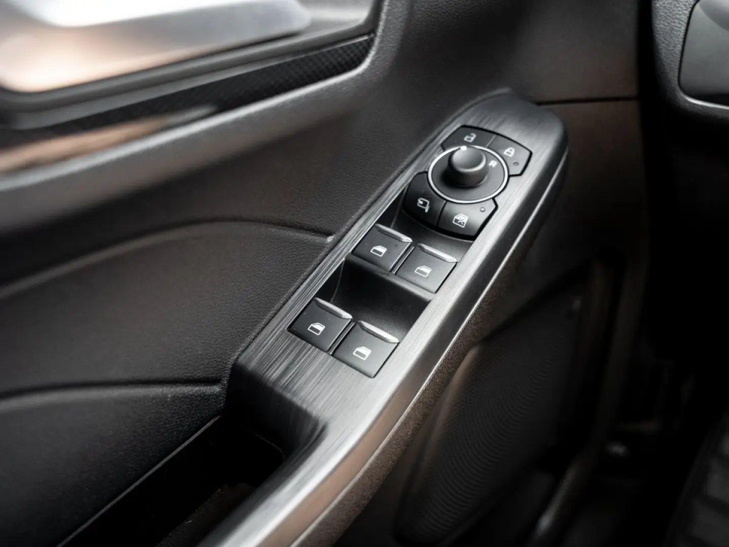 Kuga ST-Line AUT KAM ACC LED AHK