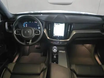 XC60 B5 D AWD Ultimate Dark