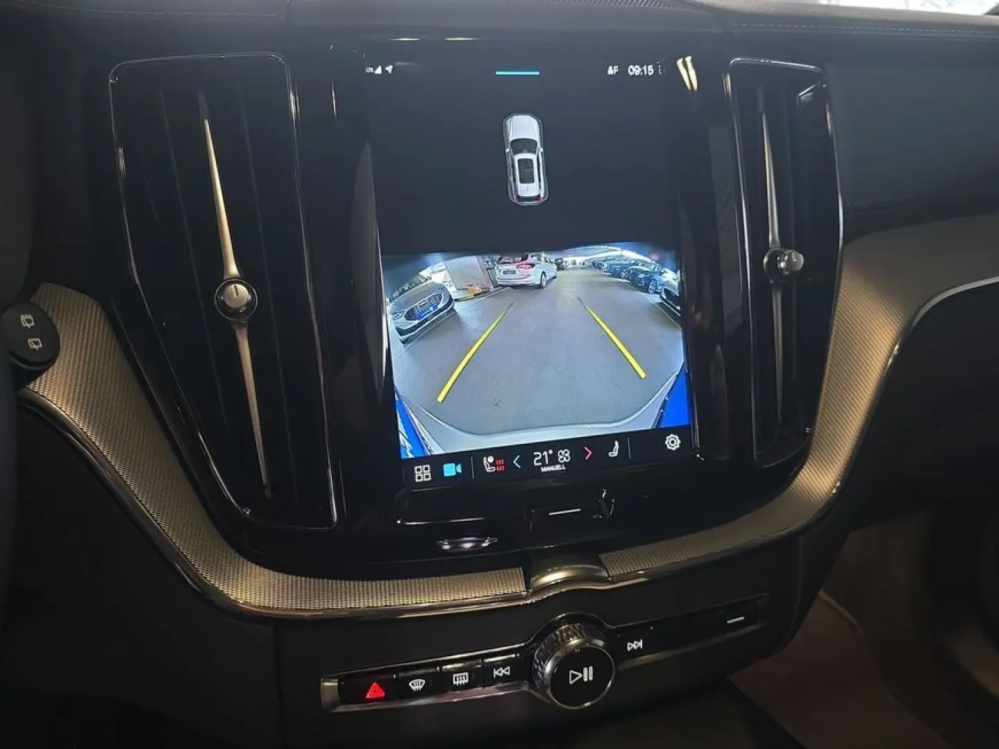 XC60 B5 D AWD Ultimate Dark