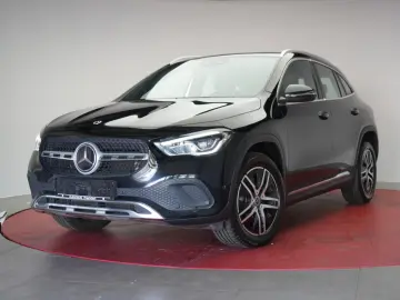 GLA 200 d 8G-DCT Progressive Navi Distronic Kame