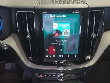 XC60 B5 B AWD Plus Dark