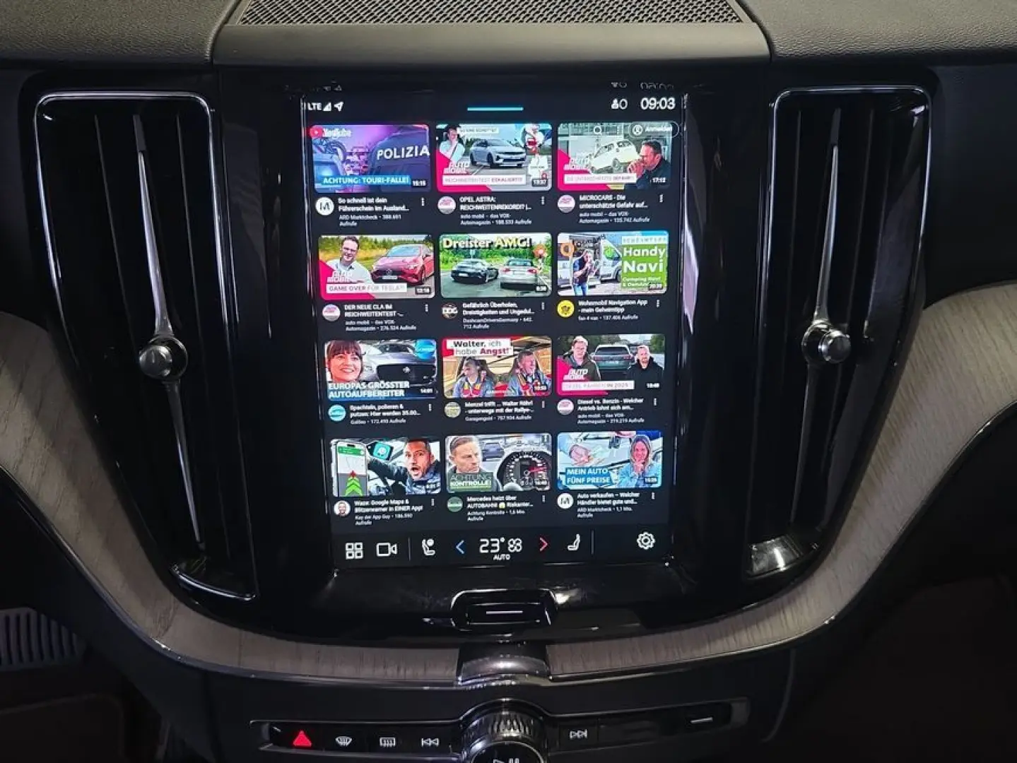 XC60 B5 B AWD Plus Dark