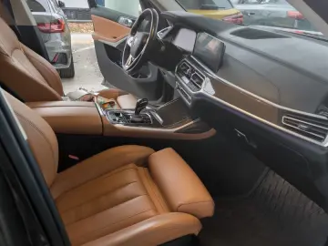 X7 xDrive 40d PANO-SKY.LOUNGE STANDHZ. AHK HUD