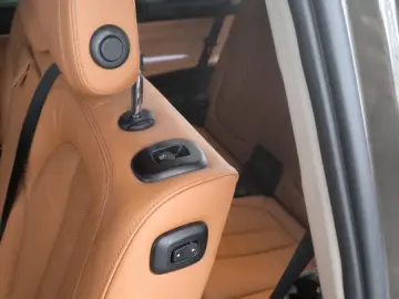 X7 xDrive 40d PANO-SKY.LOUNGE STANDHZ. AHK HUD