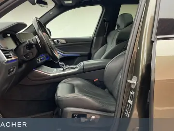 X7 xDrive40i M-Sport SkyLou AHK DAPro Fond-Enter