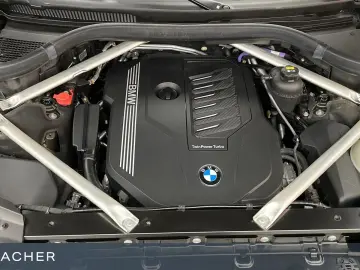 X7 xDrive40i M-Sport SkyLou AHK DAPro Fond-Enter