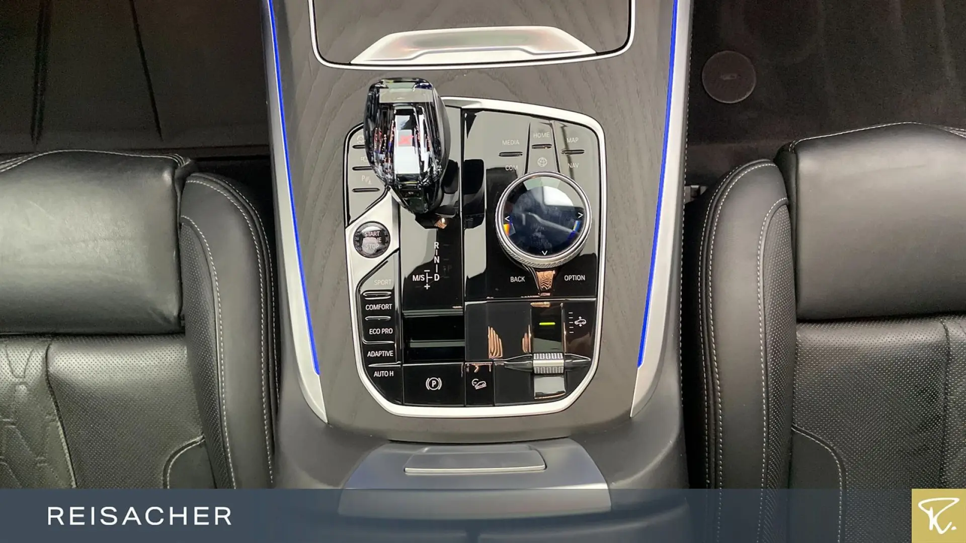 X7 xDrive40i M-Sport SkyLou AHK DAPro Fond-Enter