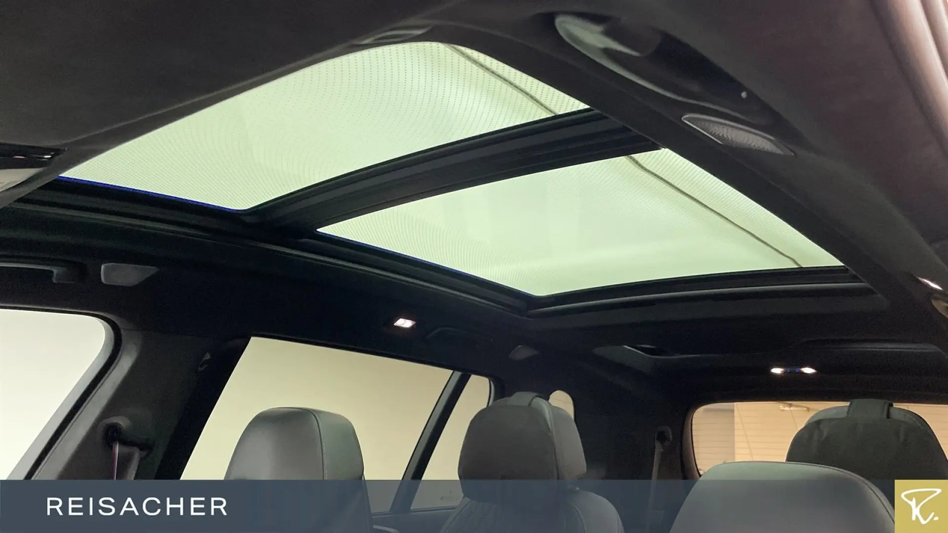 X7 xDrive40i M-Sport SkyLou AHK DAPro Fond-Enter