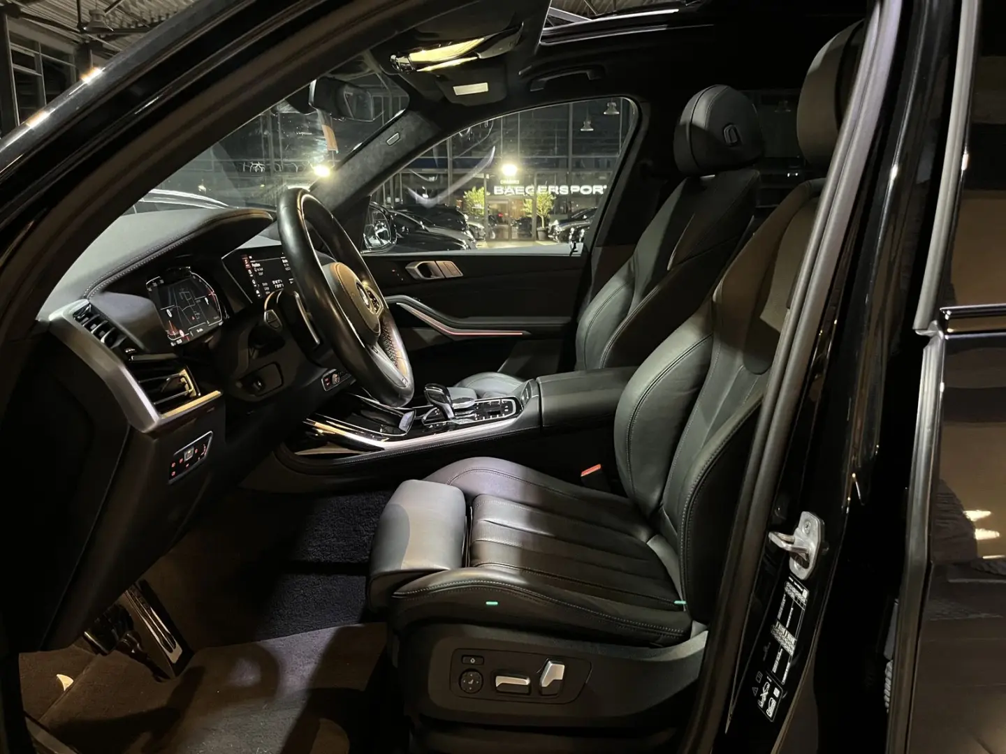 X7 AHK M Sport Pano Laser 7-Sitzer HUD 22LM