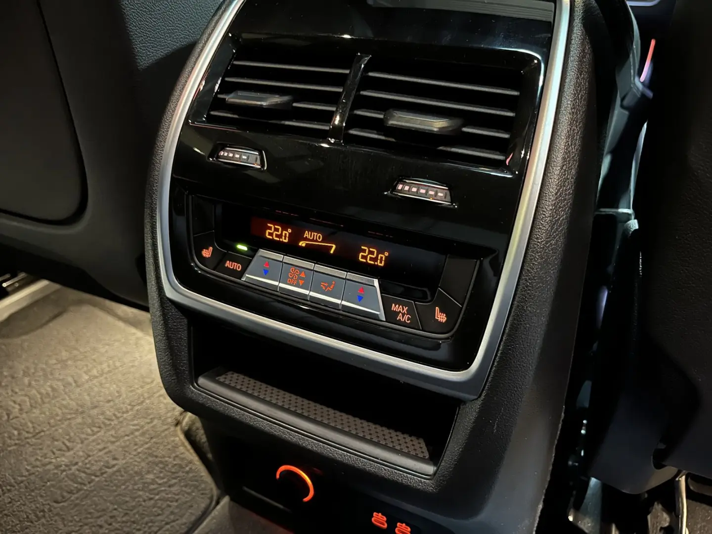 X7 AHK M Sport Pano Laser 7-Sitzer HUD 22LM