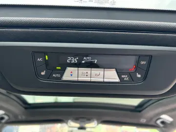 X7 M50 i Sky Lounge  Bowers & Wilkins