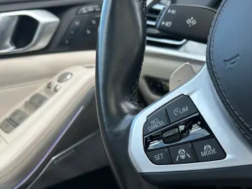 X7 M50 i Sky Lounge  Bowers & Wilkins