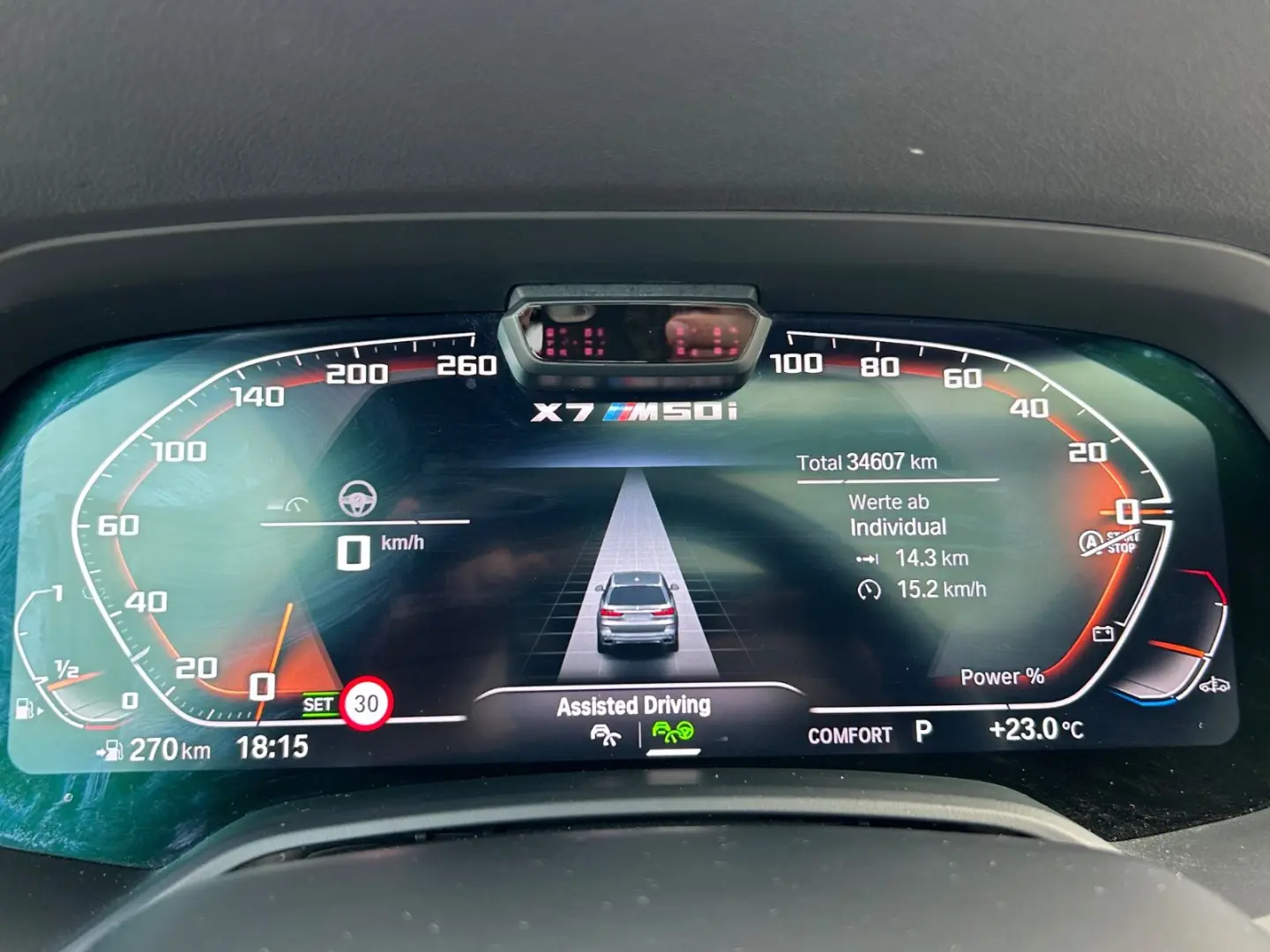 X7 M50 i Sky Lounge  Bowers & Wilkins