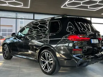 X7 xDrive40d M-SPORT LASER HUP PANO SOFT 7SITZER