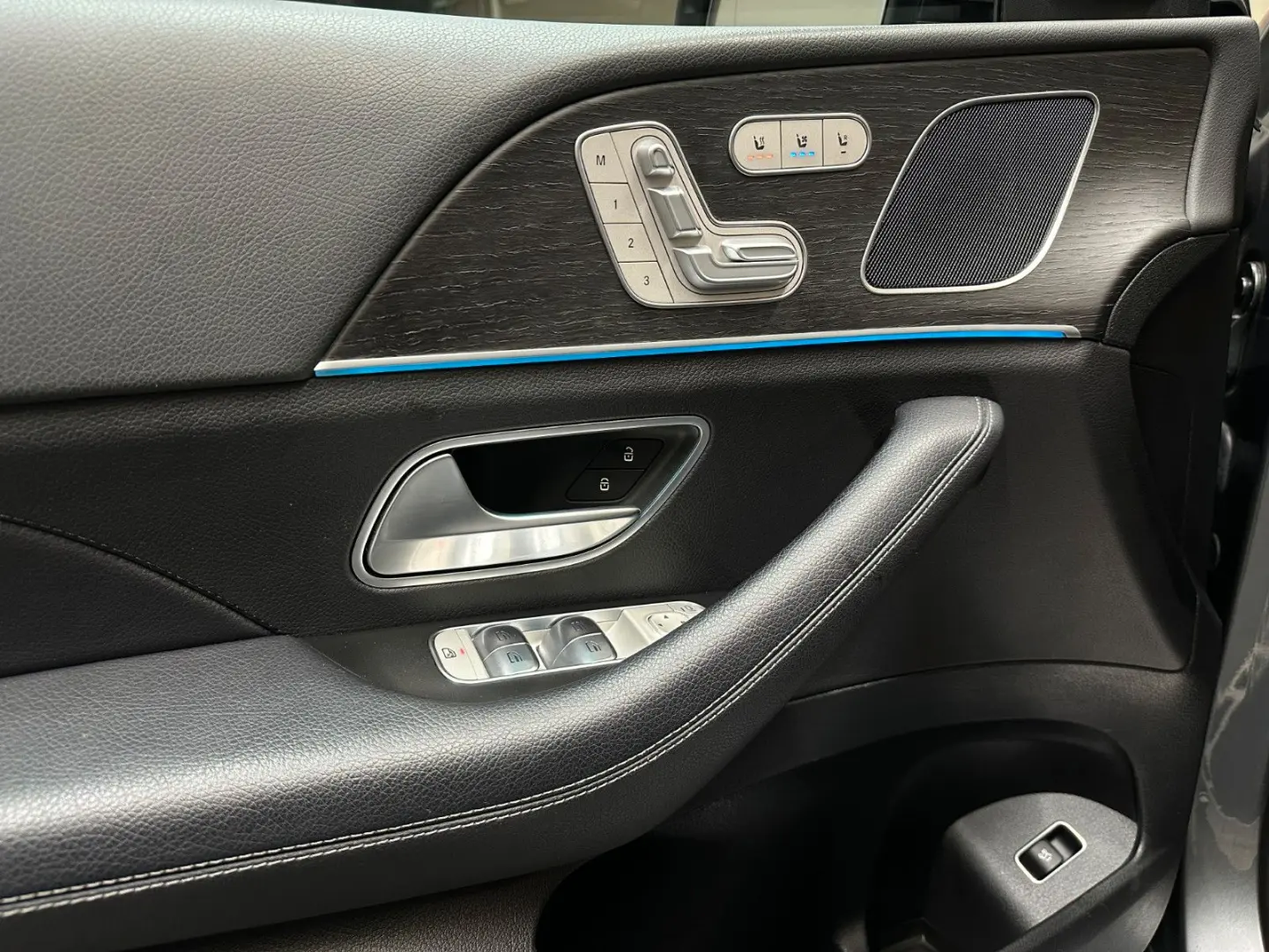 GLS350 d 4M  AMG NIGHT STANDH AHK PANO