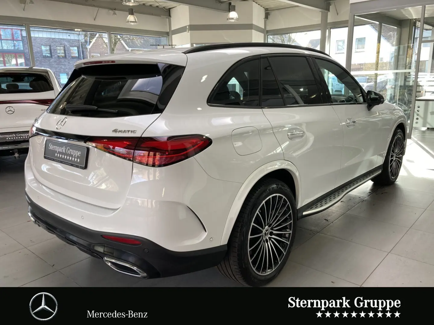 GLC 400 e 4M AMG Pano AIRM Distr Massage