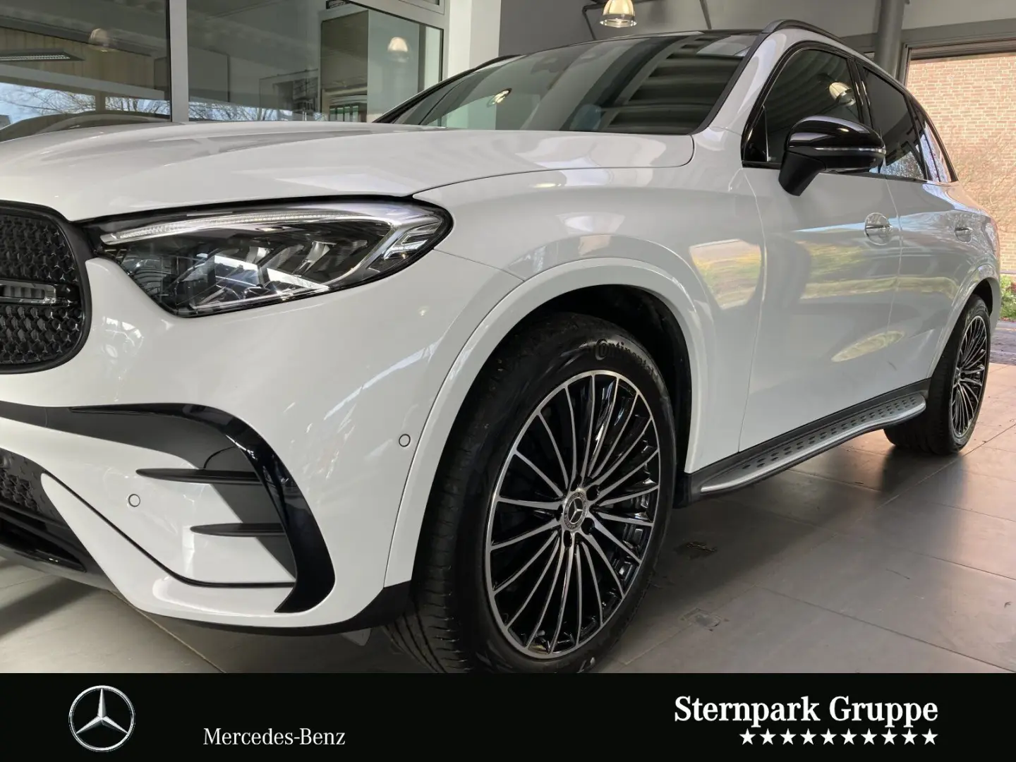 GLC 400 e 4M AMG Pano AIRM Distr Massage