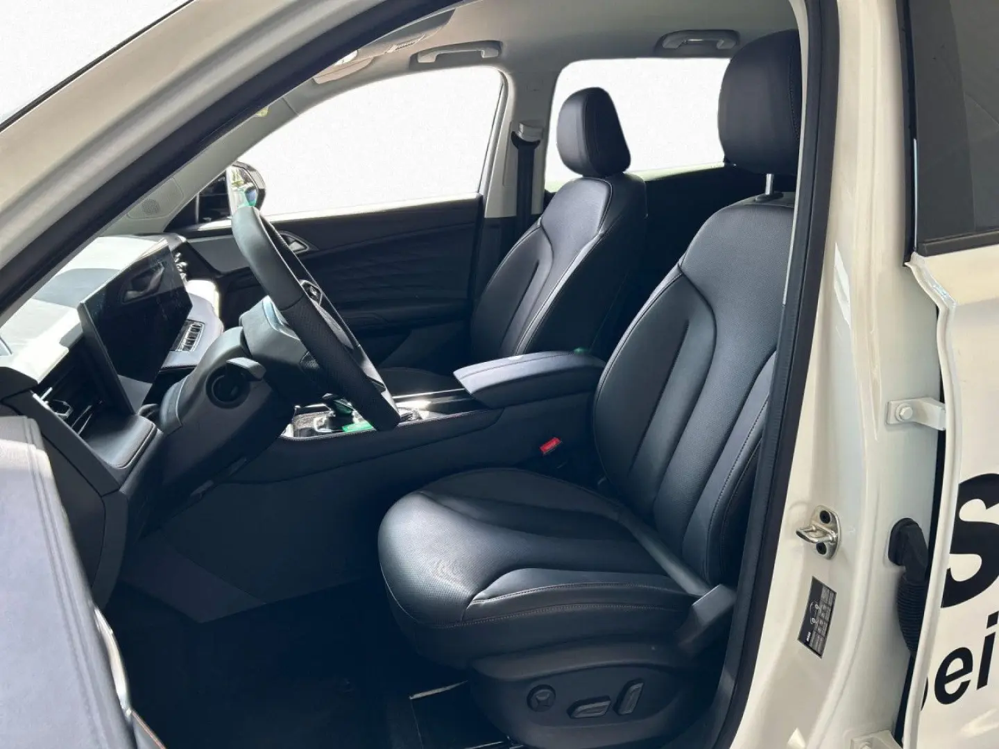 MG HS 1.5T-GDI AT Luxury   360 Kamera Bluetooth