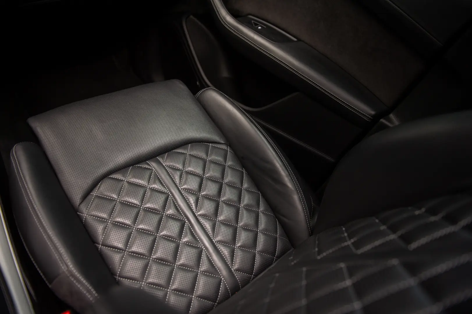 Audi SQ7 4.0 TFSI V8 Quattro Tiptronic