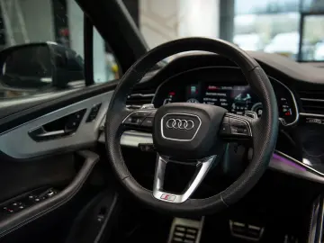 Audi SQ7 4.0 TFSI V8 Quattro Tiptronic