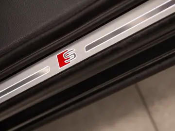 Audi SQ7 4.0 TFSI V8 Quattro Tiptronic