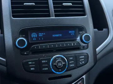 CHEVROLET AVEO 1.6 LTZ